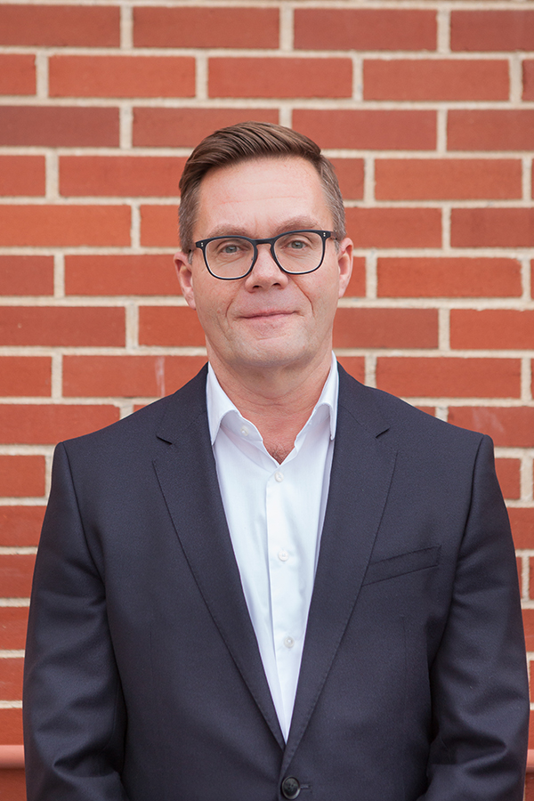 Christian-7027_smaller